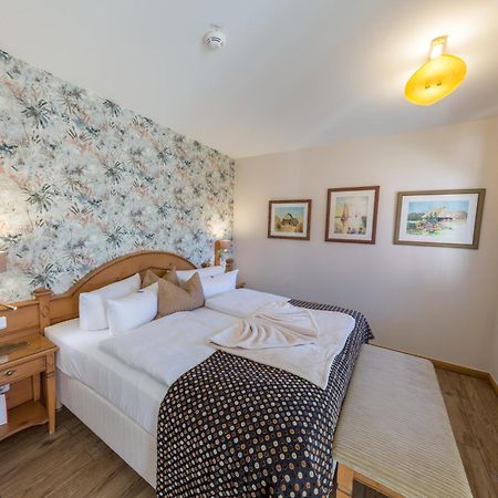 Romantik Hotel Namenlos Ahrenshoop Buitenkant foto
