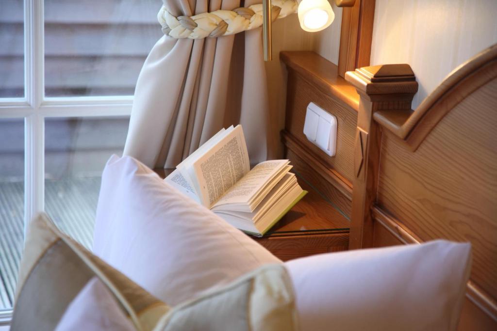 Romantik Hotel Namenlos Ahrenshoop Kamer foto
