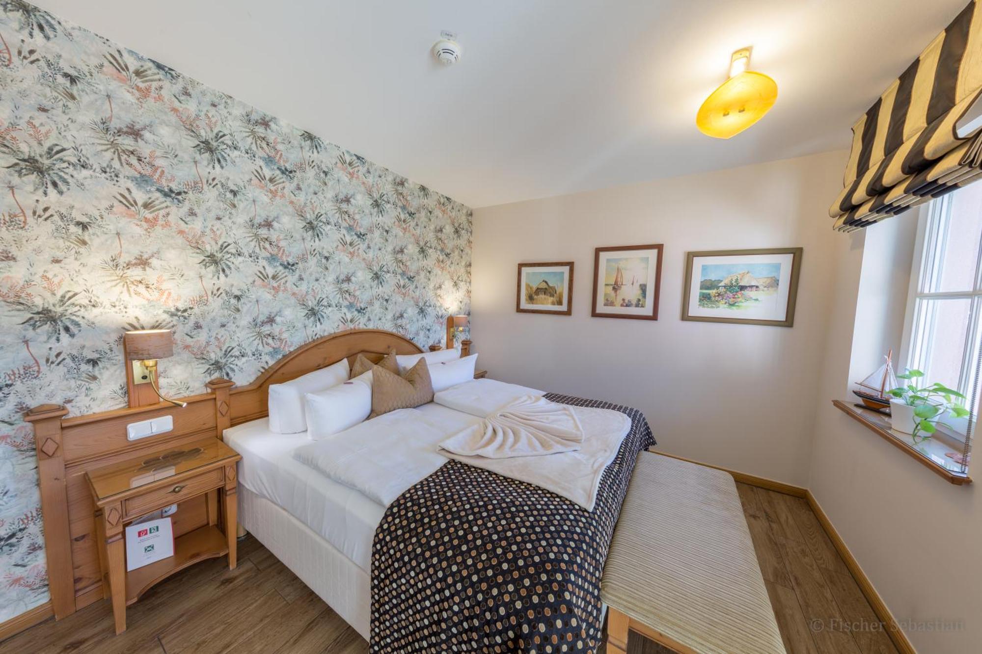Romantik Hotel Namenlos Ahrenshoop Buitenkant foto
