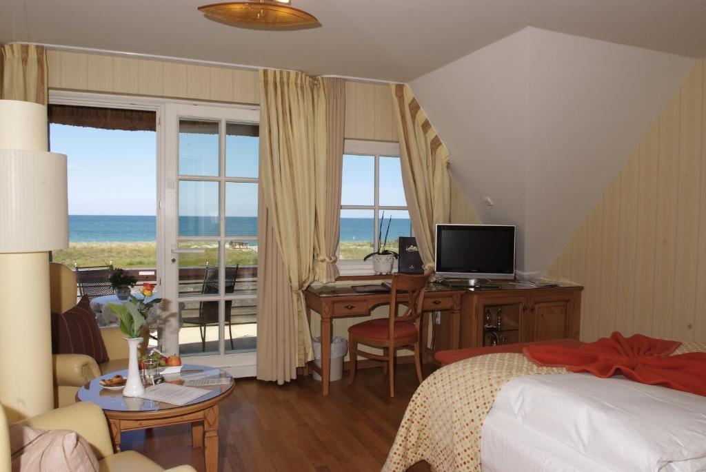 Romantik Hotel Namenlos Ahrenshoop Kamer foto