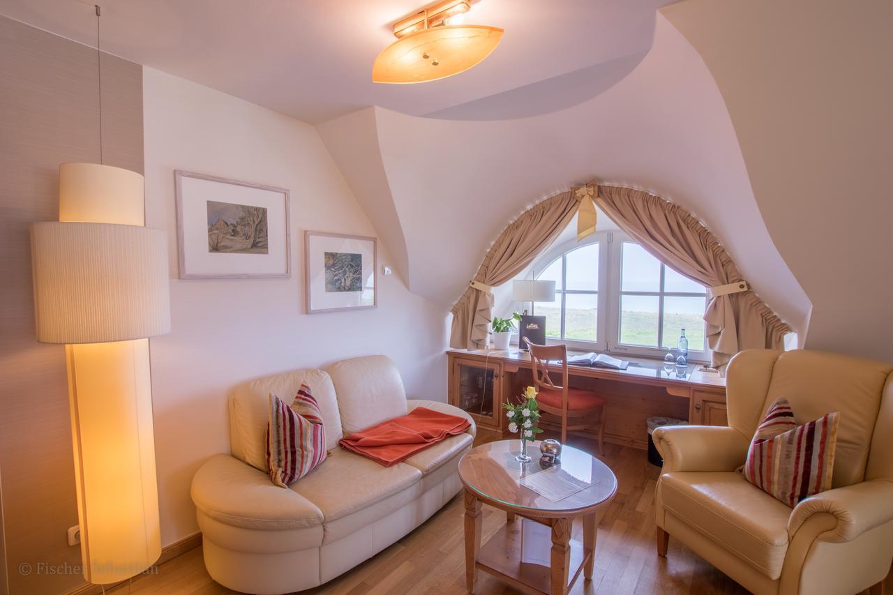 Romantik Hotel Namenlos Ahrenshoop Buitenkant foto